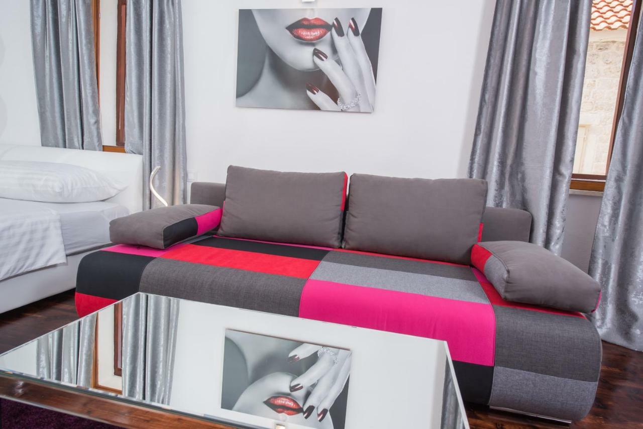 Studio Apartment Lena Kastela Luaran gambar
